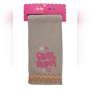 NWT Simply Southern Beige 'Cool Mom' Kitchen Towel